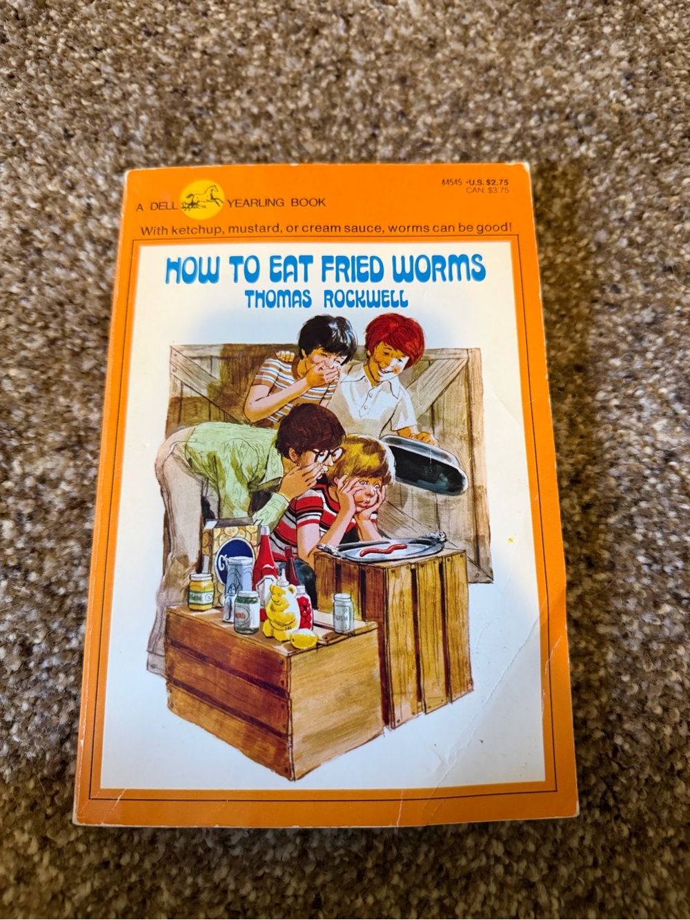 How to Eat Fried Worms by Thomas Rockwell - 1973 Paperback